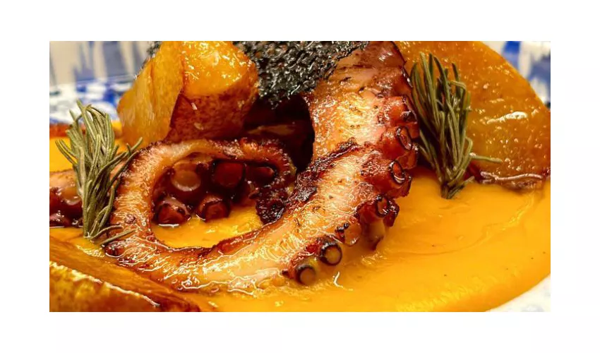 Helliot lounge & bistrot