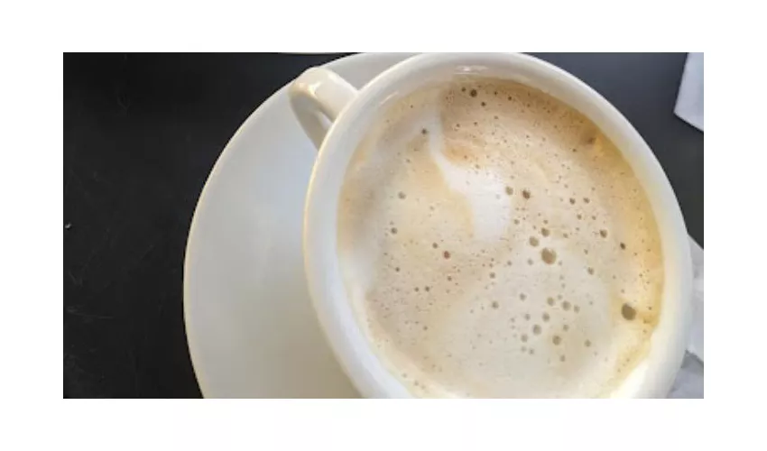 Almas Luxury Food & Drink