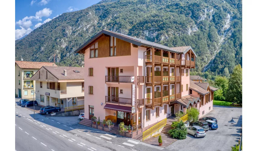 Hotel Condino