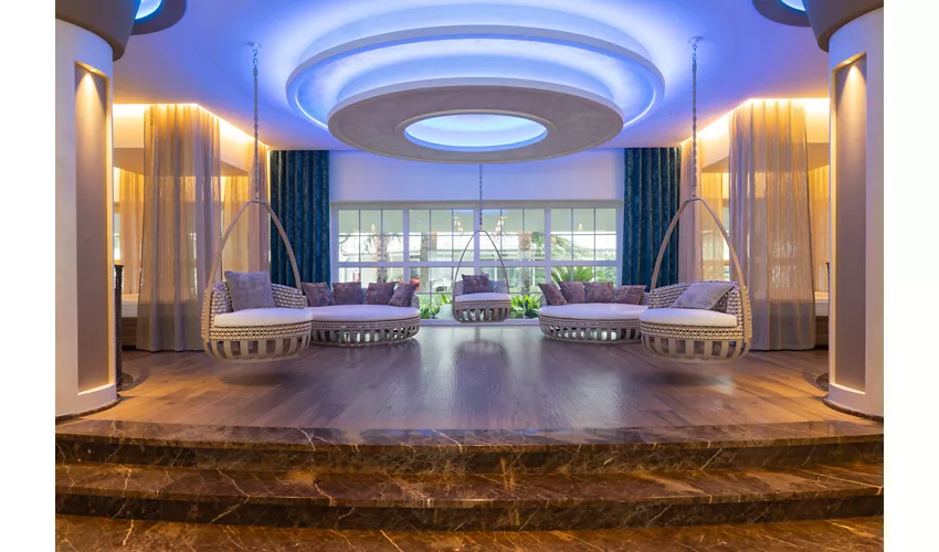 Hotel Tritone