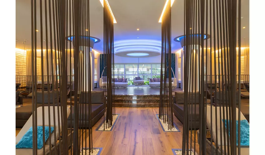 Hotel Tritone