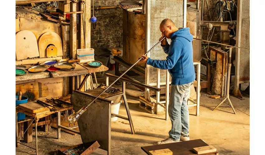 Murano: Boat Tour from Venice + Glass Factory Visit