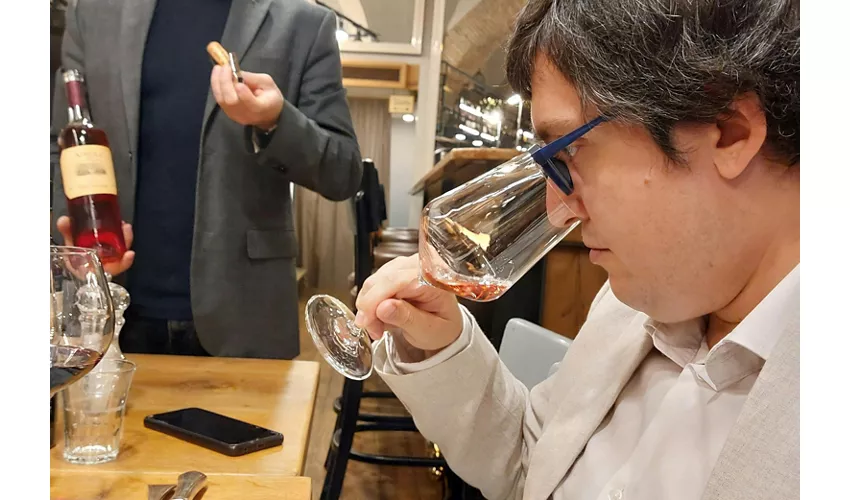 Roma: Cata Guiada de Vino y Aceite de Oliva + Almuerzo
