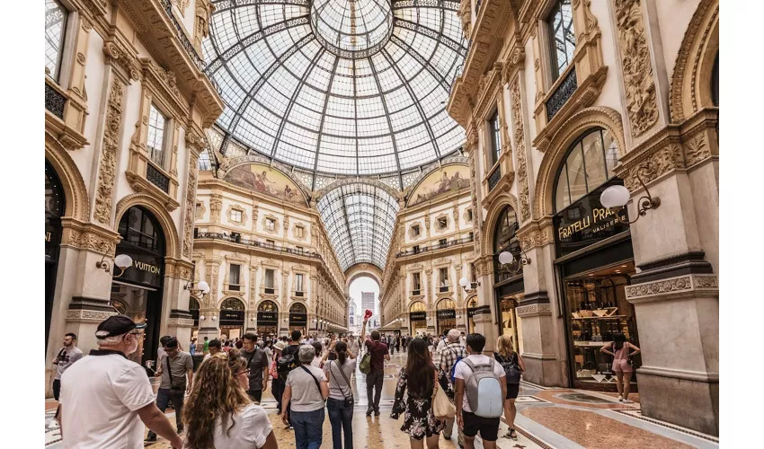 Milano: Tour guidato a piedi + Biglietto salta-coda per l'Ultima Cena