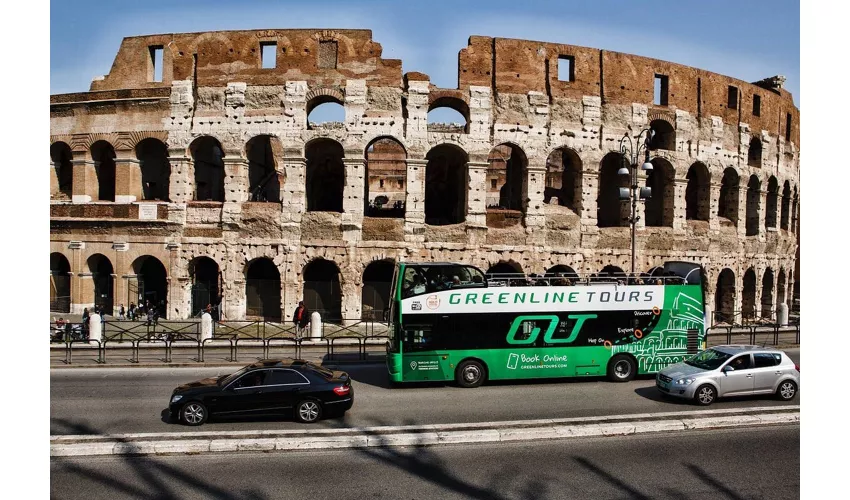 Rome: Civitavecchia Transfer + Hop-on Hop-off Bus Tour Combi