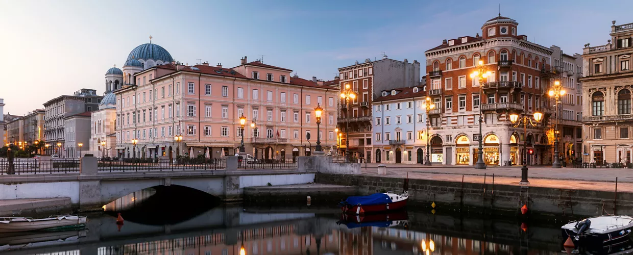 Piscina Oceânica "La Lanterna" Pedocin
