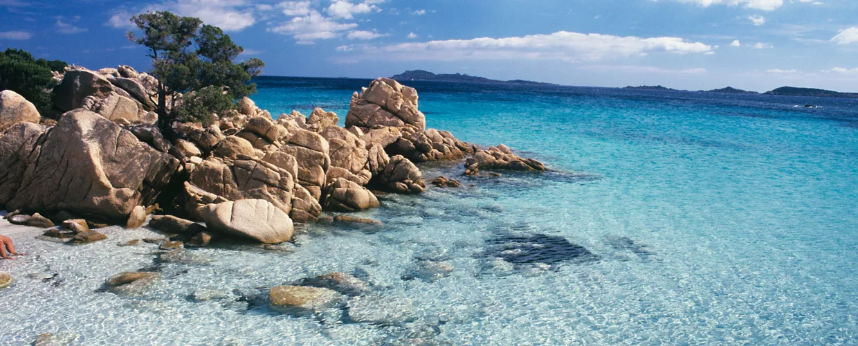 Praia de Capriccioli
