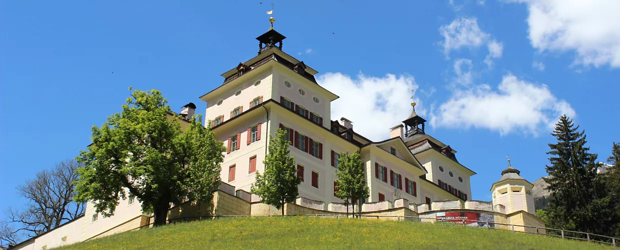 Wolfsthurn Castle / Schloss Wolfsthurn