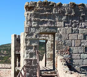 Castillo Malaspina (Castillo de Serravalle)