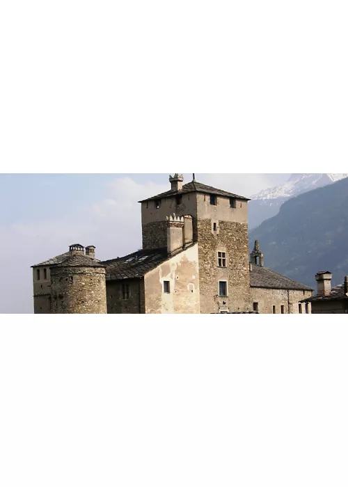 Castillo Sarriod de La Tour