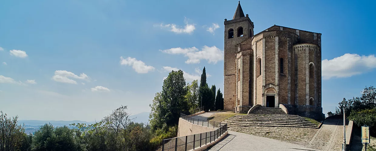 Iglesia de Santa Maria della Rocca