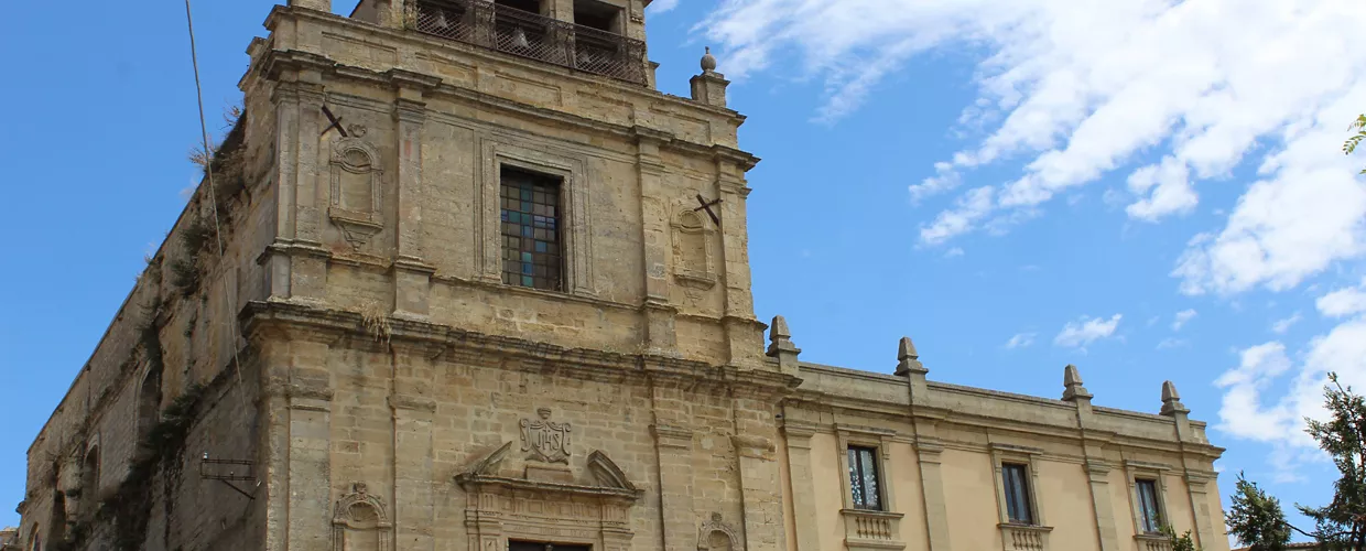 La Iglesia de Santa Clara.