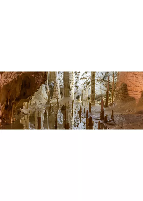 Die Grotten von Frasassi