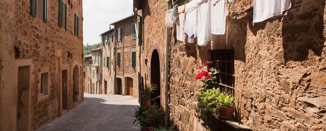 2480X1000_montalcino_destination.jpg