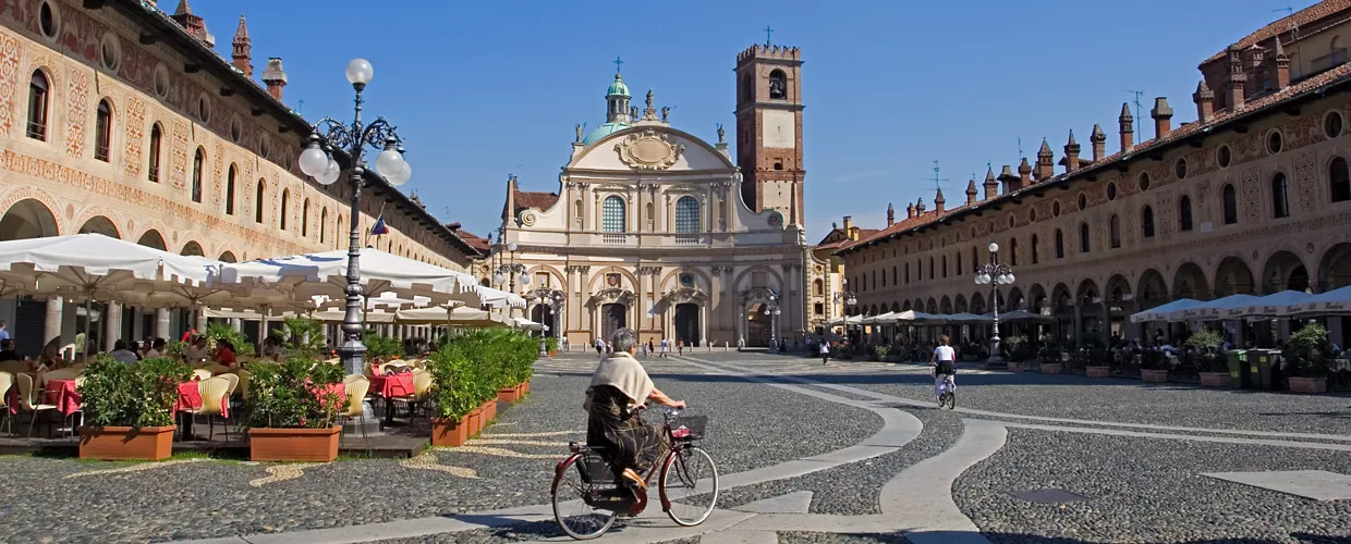 palazzo ducale vigevano destination