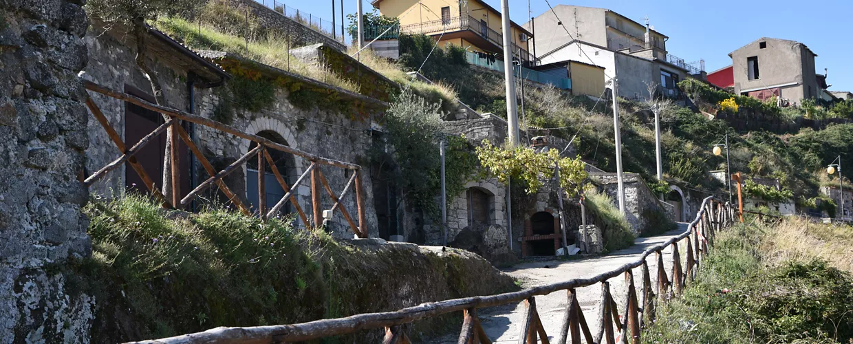 Parco Urbano Delle Cantine Di Barile