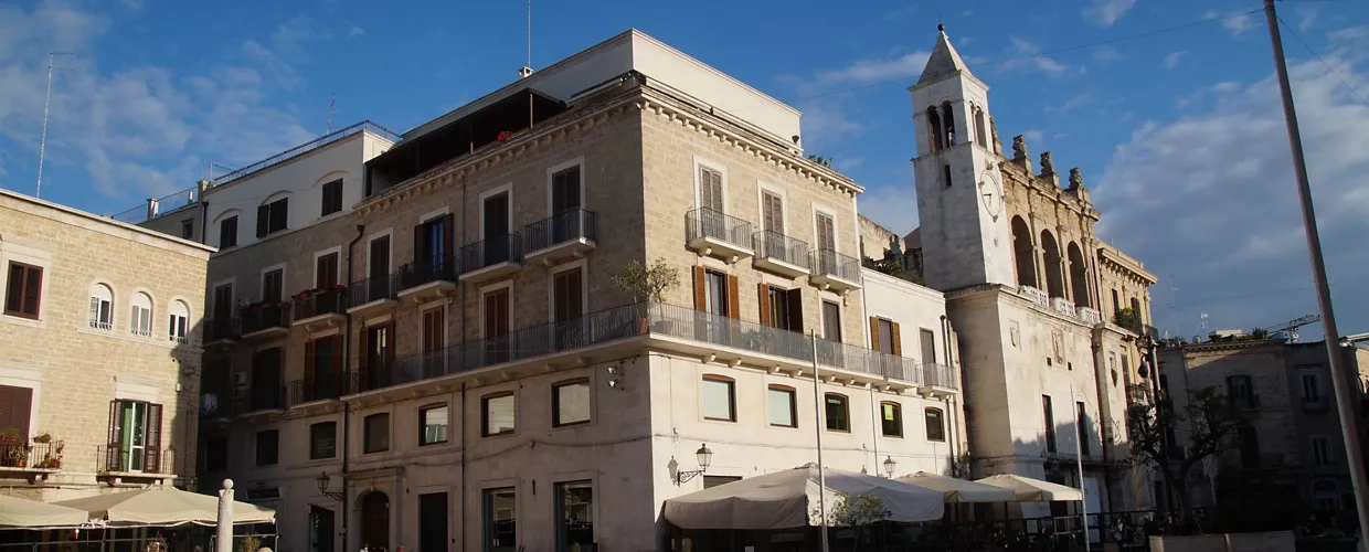 Piazza del Ferrarese