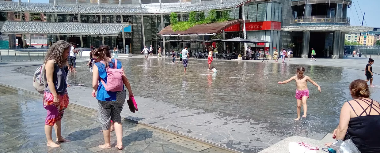 Piazza Gae Aulenti