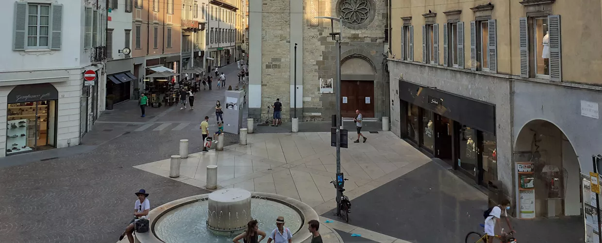 Piazza Pontida 