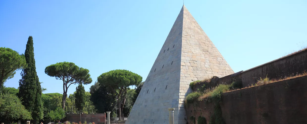 Piramide di Caio Cestio