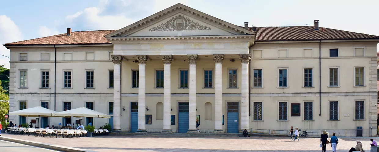 Teatro Sociale in Como