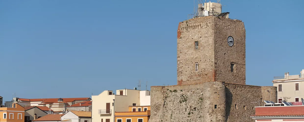 Torre y castillo