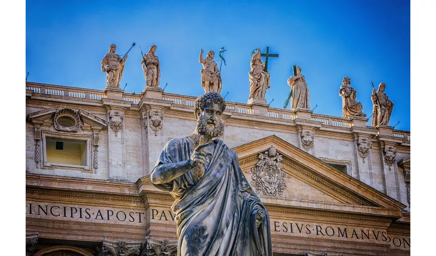 Museos Vaticanos y Basílica de San Pedro: Entrada de acceso rápido + Tour guiado
