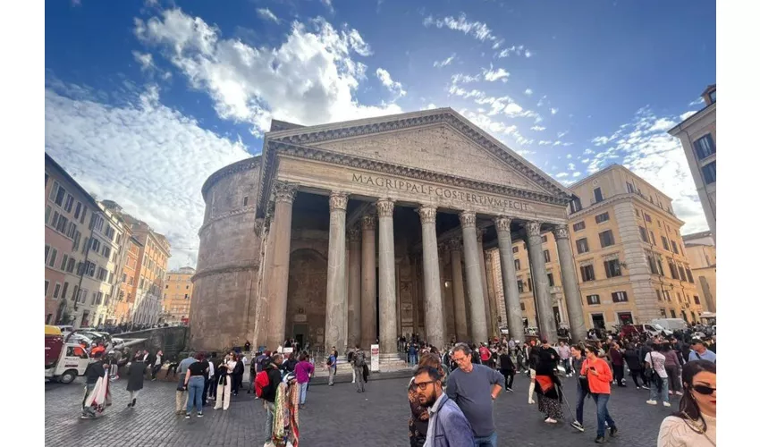 Pantheon di Roma: Biglietto con accesso rapido + Tour guidato
