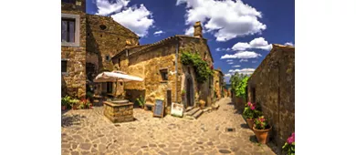 Civita di Bagnoregio, Montepulciano e Orvieto: Tour da Roma + Pranzo e Vino