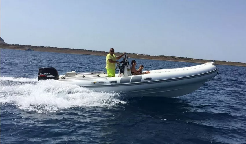 Favignana y Levanzo: Excursión en barco desde Trapani + Comida