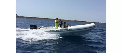 Favignana y Levanzo: Excursión en barco desde Trapani + Comida
