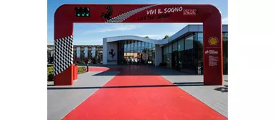 Museo Enzo Ferrari + Museo Ferrari de Maranello + Simulador de F1