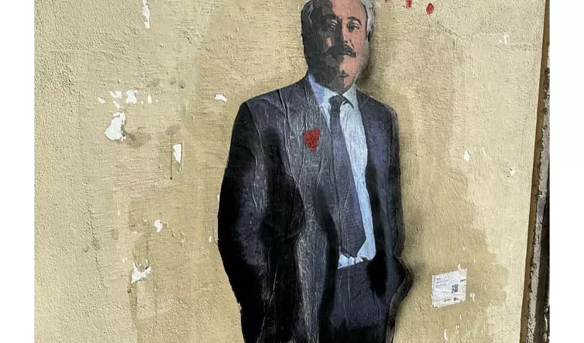 Palermo: tour guidato della storia della mafia + degustazione di cibo di strada