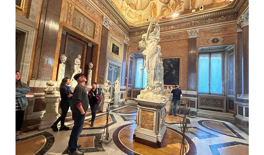 Borghese Gallery: Reserved Entrance