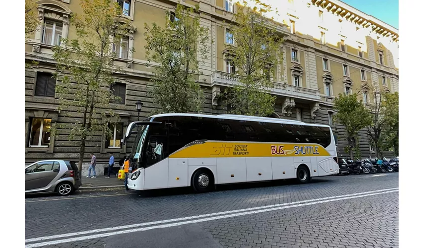 Roma-Fiumicino: Transfer con Bus Navetta SIT tra l'Aeroporto e la Città