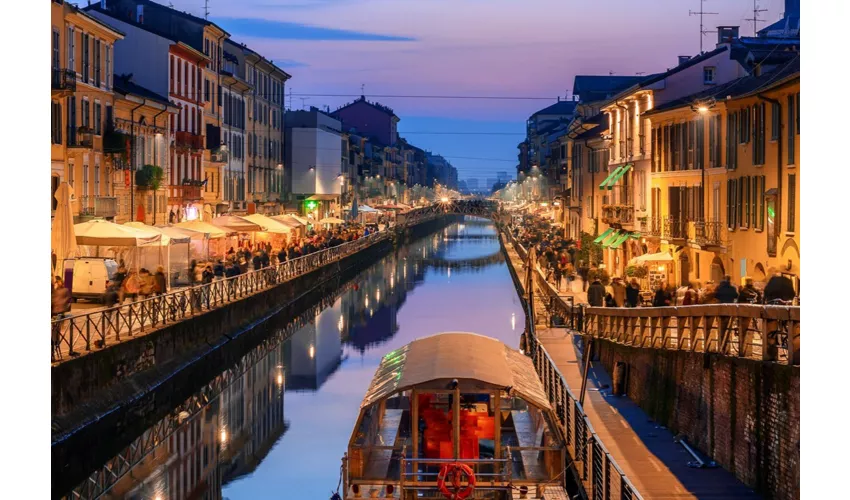 Milán: Visita guiada a un pub italiano