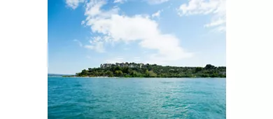 Lago di Garda: Tour in Barca di 4 Ore con Degustazione di Vini da Sirmione