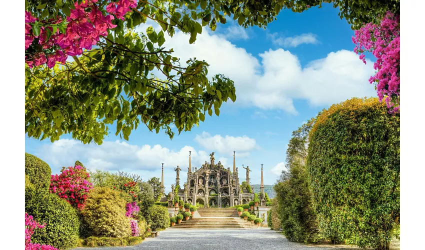 Lago Maggiore e Borromeo: Gita di un giorno da Milano + Crociera in barca