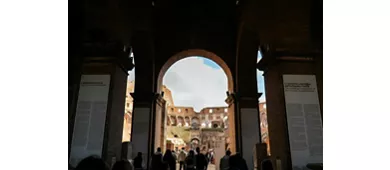 Colosseo, Foro Romano e Palatino + Tour guidato