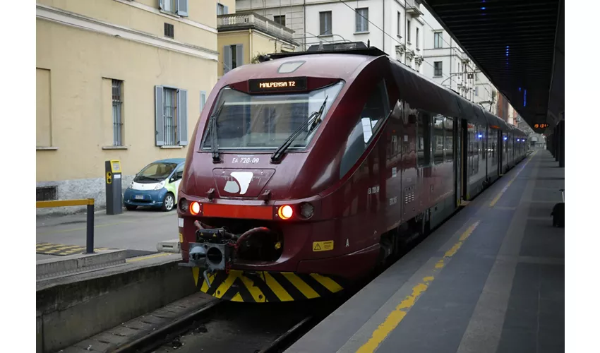 Malpensa Express: Estación central de milán al aeropuerto de Malpensa