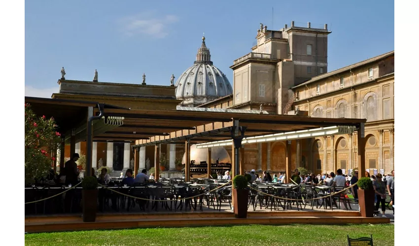 Musei Vaticani e Cappella Sistina: Biglietto Fast Track + Tour guidato