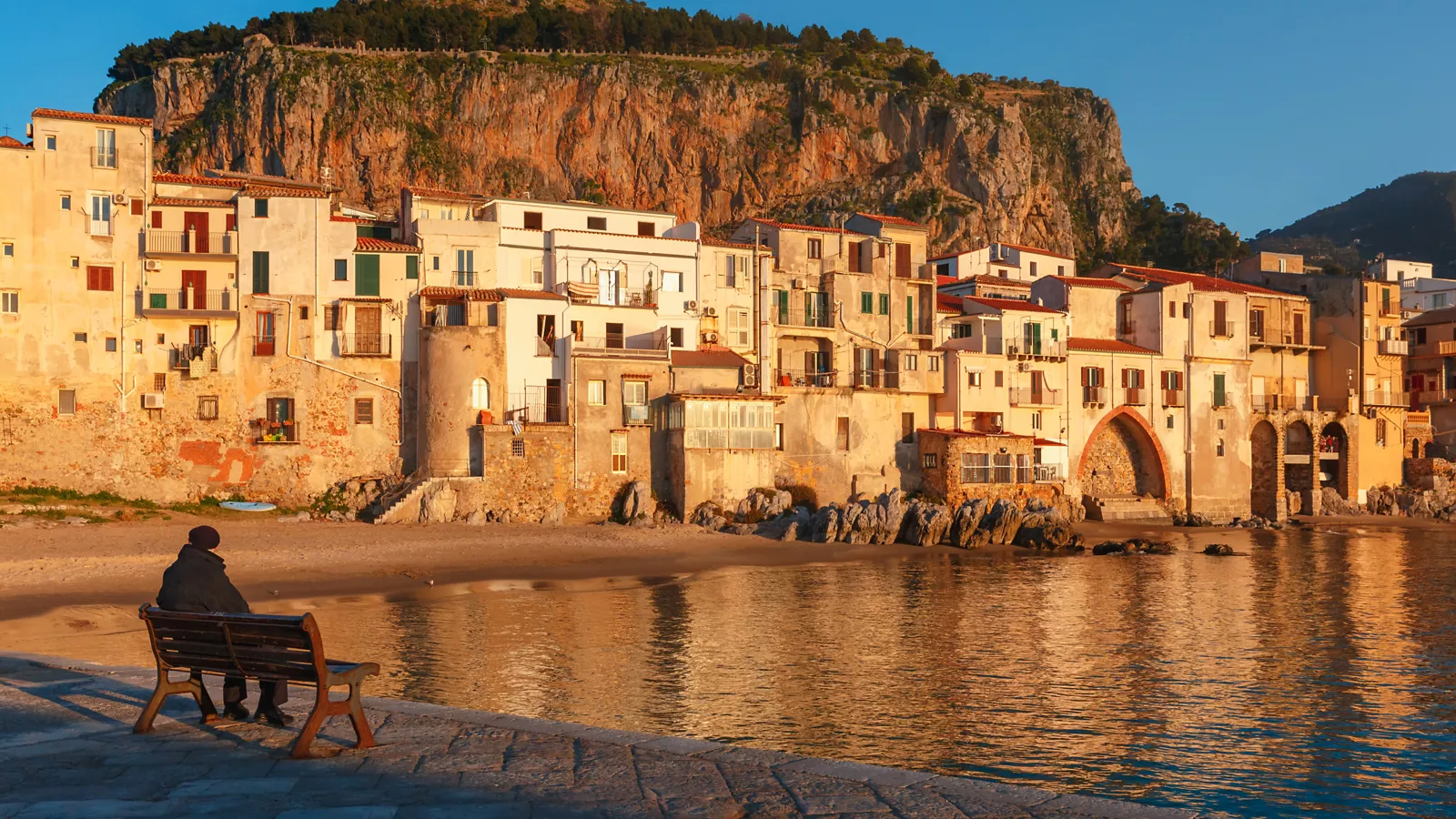 Travel to Italy: holiday destinations 