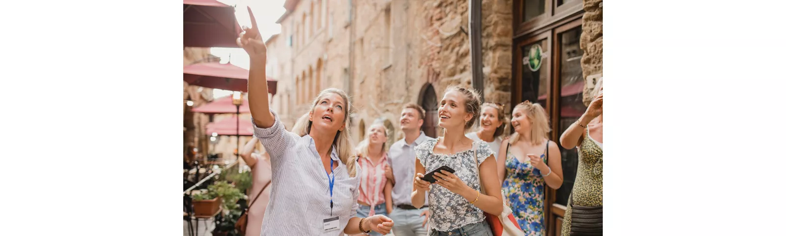 Tourist Guides in the territory