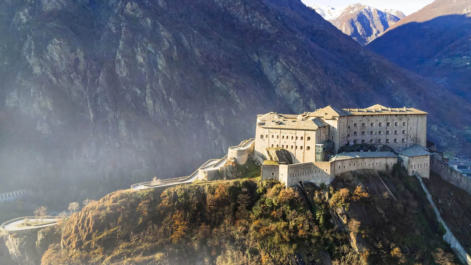 The Aosta Valley and Its Castles