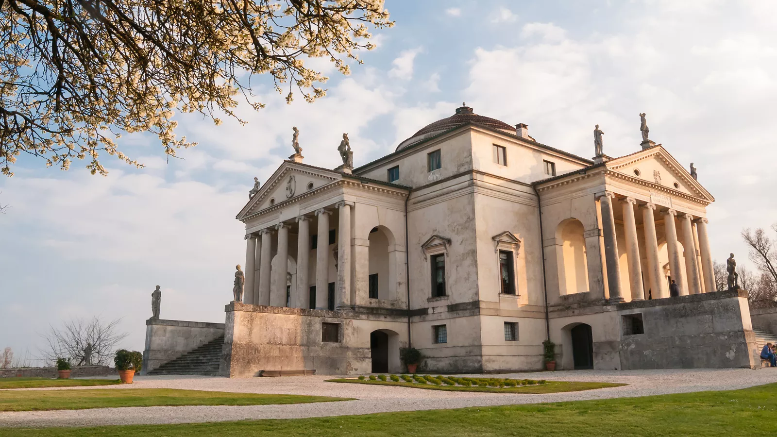 In Vicenza to discover the Palladian villas and other hidden places