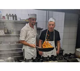 Roma: Corso di cucina di pasta amatriciana e cacio e pepe