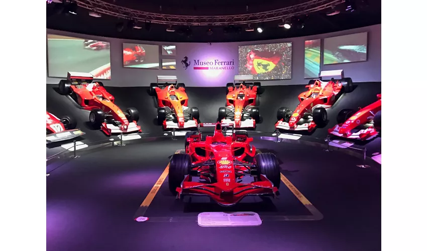 Museo Ferrari Maranello: Entrada