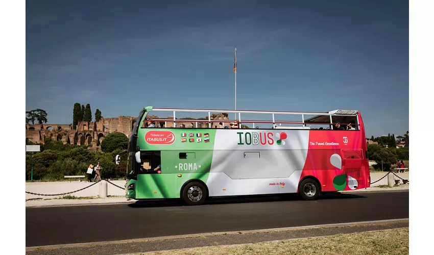 IOBUS Roma - Bus Hop-on Hop-off + Outlet di Castel Romano