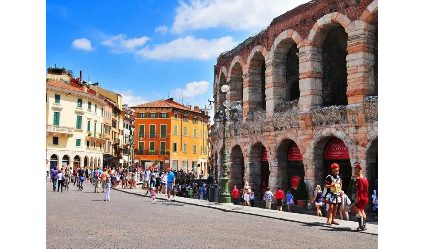 Verona y lago de Garda: Excursión desde Milán