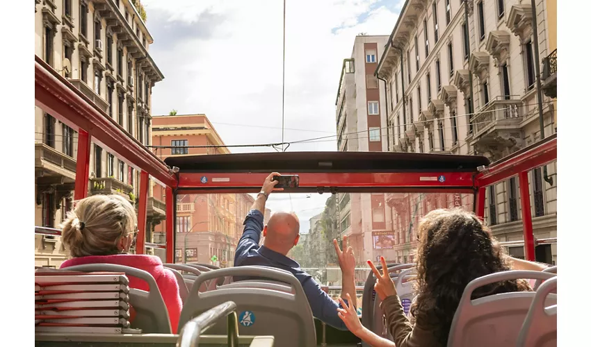 City Sightseeing Milan: Hop-on Hop-off Bus